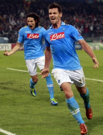 上的表现都 上的表现都